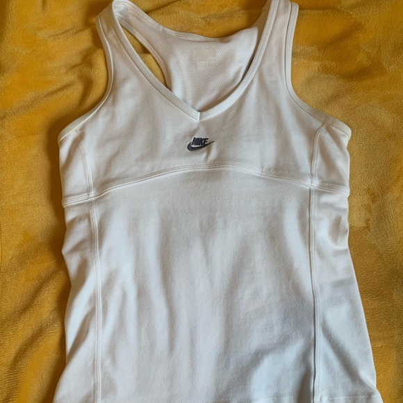 Nike Tops - Nike woman’s tank top white